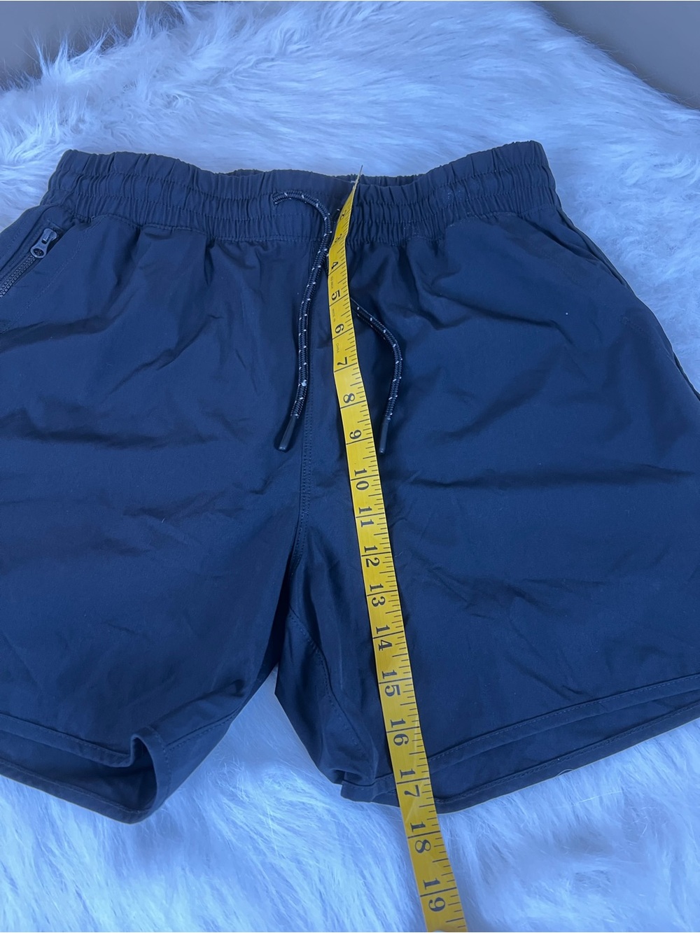 Abercrombie and Fitch Men's Black Nylon Shorts Baggies medium - Picture 11 of 13